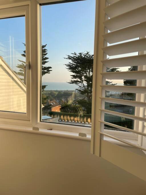 Villa The Bolt Hole Hythe Panoramic Coast And Sea Views Exterior foto